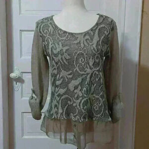 Italian made sweater  M0288